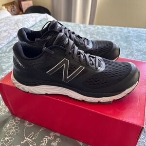 Men’s Black New Balance 840v4 Size 11 2E